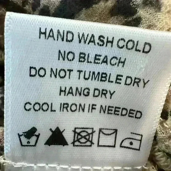 Revolve LPA Pinched Shoulder Snake Print Blouse Top Size M Python Long Sleeve - Picture 7 of 9